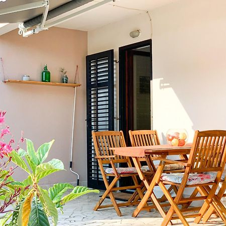 Apartmani Sincic Pula Exterior foto